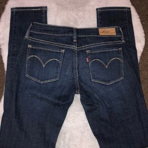 📣LAST CALL / MAKE AN OFFER Levi’s Slight Curve Skinny Jeans